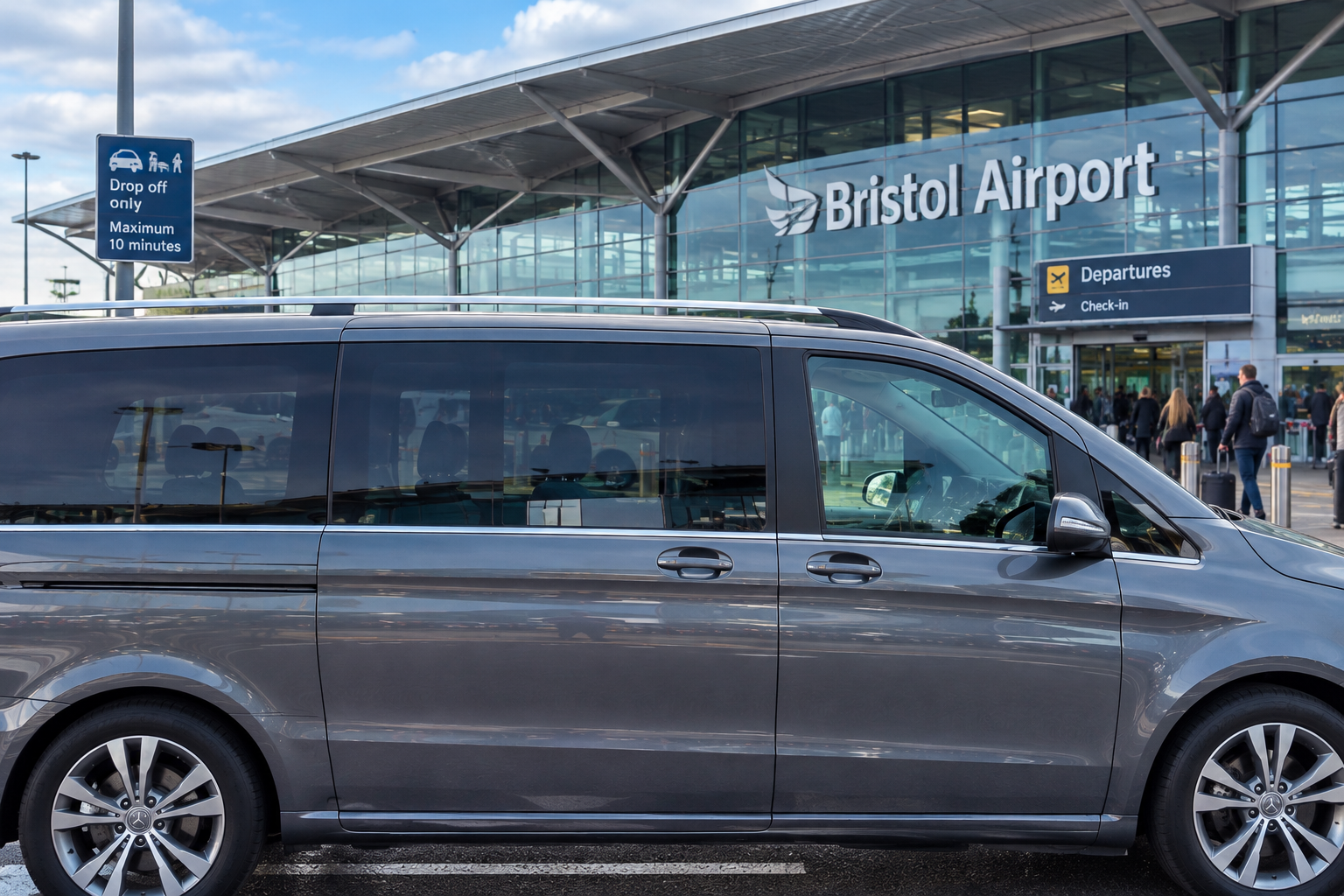 JS Minibus Photo 3